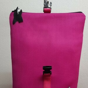 mochila vichy magenta abierta