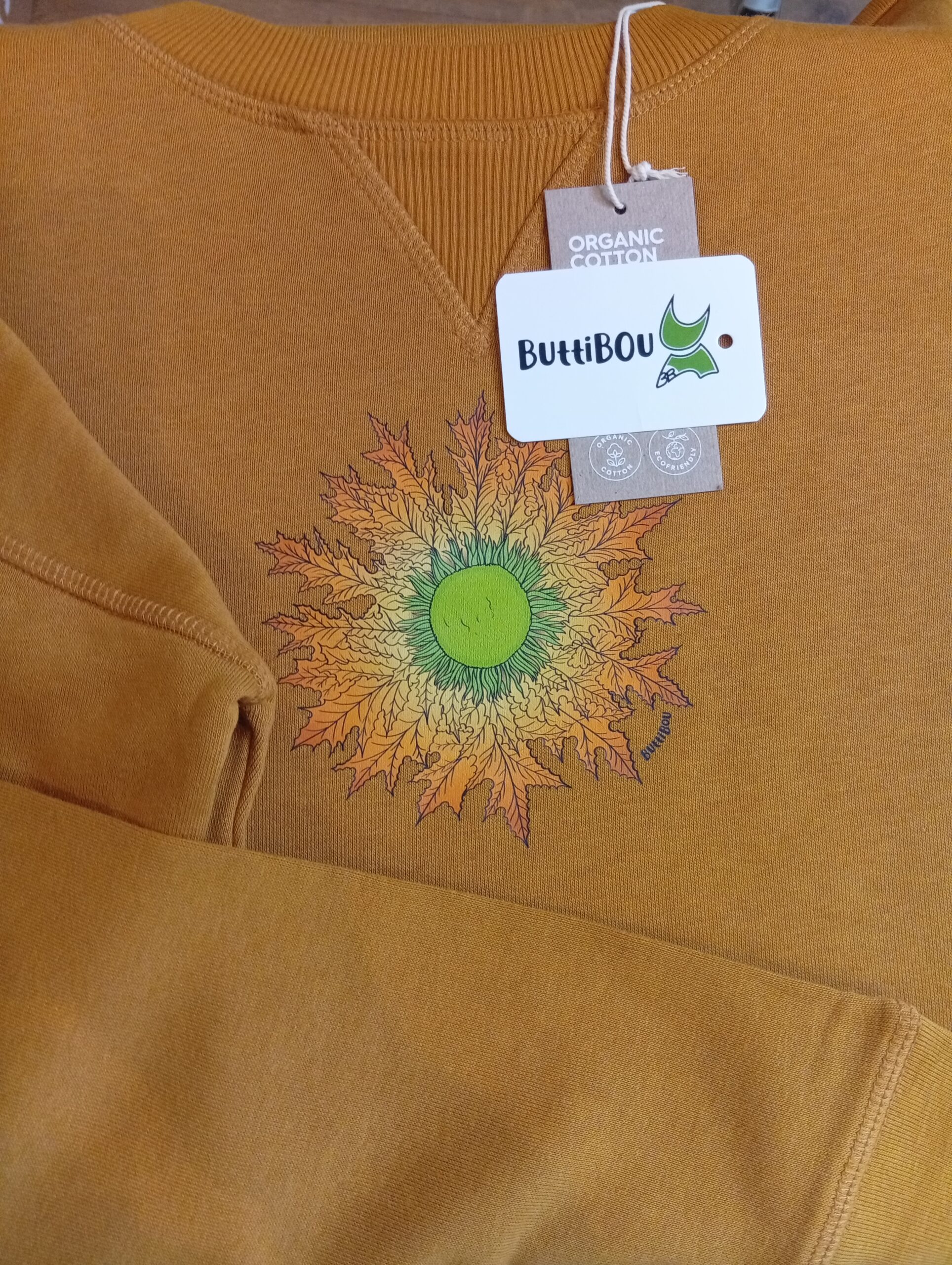 Sudadera EGUZKILORE mostaza mujer Sudadera EGUZKILORE mostaza mujer